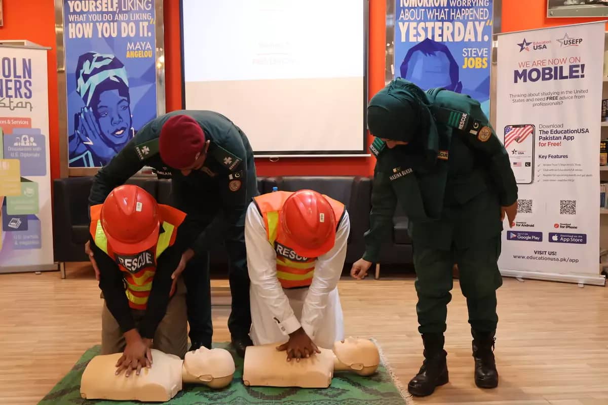 First Aid Response Training ( Community Safety & Emergency Preparedness Workshop)